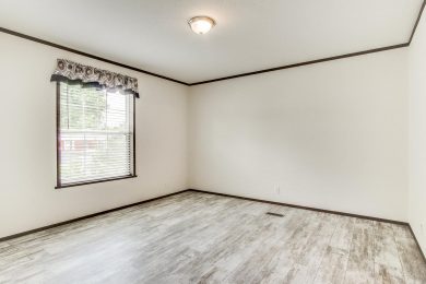 AAR-Advantage-2856-201-Master-Bedroom-2