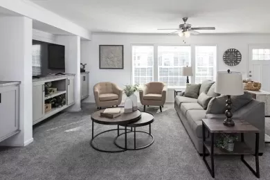 AAR-ADVANTAGE-PHOTO-2872-243-LIVING-ROOM