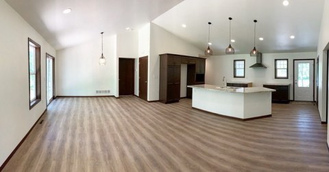 Pinehurst-with-Vaulted-Ceilings
