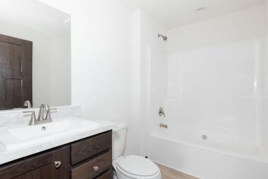 AAC-RESIDENCE-SECTIONAL-TOMPKINS-BLVD-6428-MS029-SECT-PICTURE-1